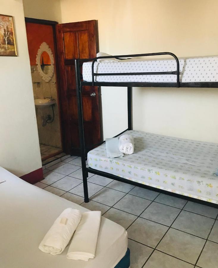 Hostal Brisas Y Olas San Juan del Sur Kültér fotó