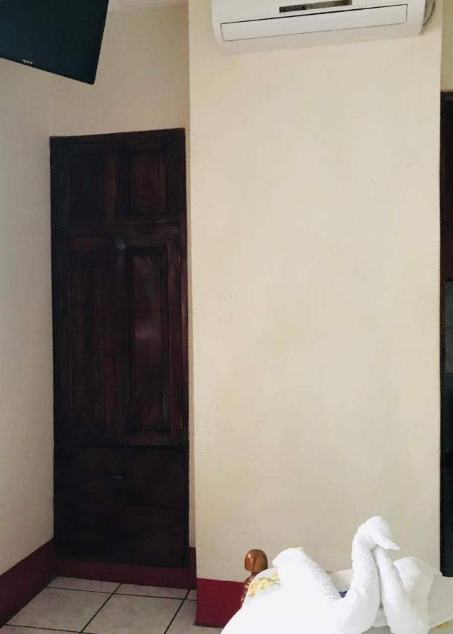Hostal Brisas Y Olas San Juan del Sur Kültér fotó